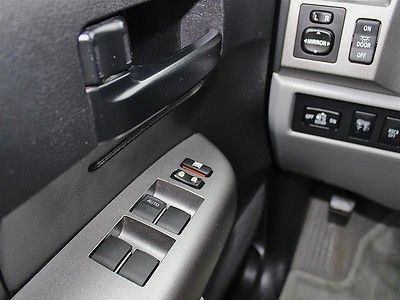 4.0L V6 Extended Cab CD MP3 Chrome Wheels Tonneau Cover Running Boards, image 24