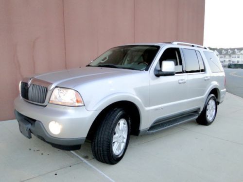 2003 lincoln aviator awd 39k 
1owner 4.6.l v-8 warranty