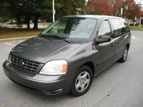 2005 ford freestar,7 passenger,cd,power,great van,no reserve!!!
