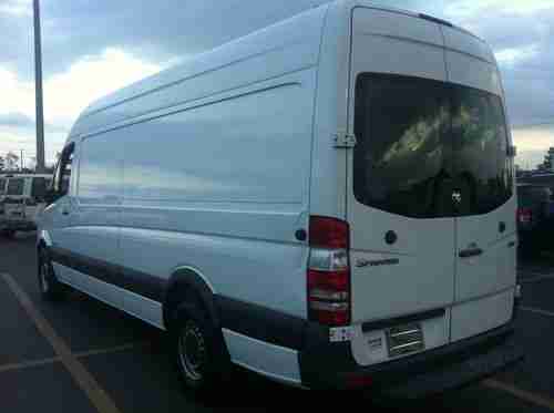 2007 DODGE SPRINTER 2500 LONG WB MERCEDES DIESEL FREIGHTLINER CLEAR FL TITLE, image 5