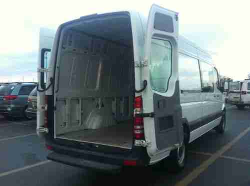 2007 DODGE SPRINTER 2500 LONG WB MERCEDES DIESEL FREIGHTLINER CLEAR FL TITLE, image 9