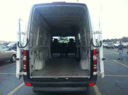 2007 DODGE SPRINTER 2500 LONG WB MERCEDES DIESEL FREIGHTLINER CLEAR FL TITLE, image 10