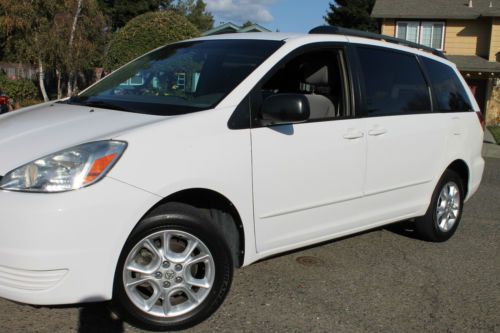 2004 toyota sienna le awd 3.3l