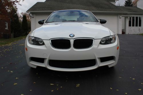 2008 e92 m3 alpine white 6speed cf roof 27,xxx miles