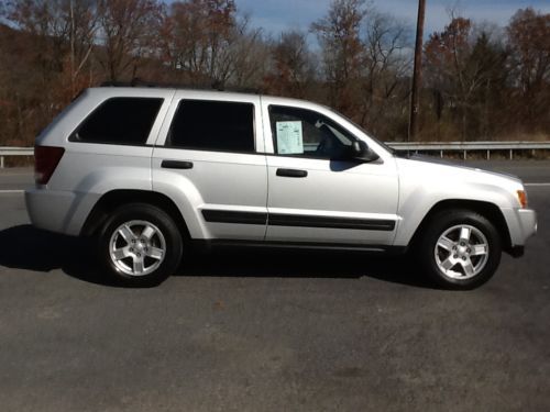 2005 jeep grand cherokee laredo sport utility 4-door 4.7l