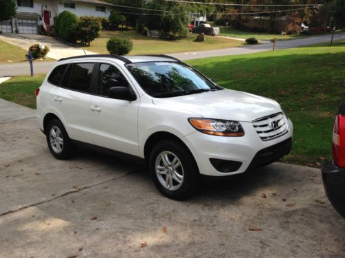 2010 Hyundai Santa Fe GLS Sport Utility 4-Door 2.4L, image 2