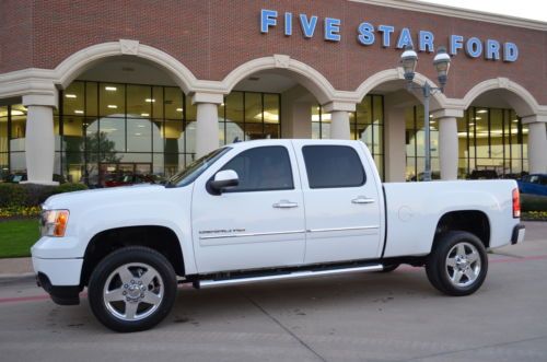 2011 gmc sierra denali 2500hd duramax 4x4, 23k mi,crew, moonroof, 1 owner texas