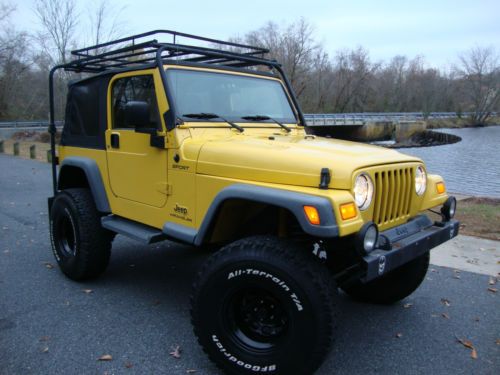 2004 Jeep Wrangler Sport 2-Door 4.0L 6" Rough Country Lift on 35's, image 3