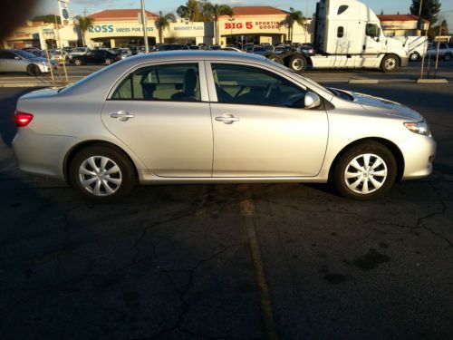 2010 Toyota Corolla LE Sedan 4-Door 1.8L 21,827 Mileage, US $12,000.00, image 2