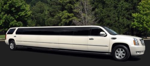 2007 cadillac escalade 220&#034; stretch limousine