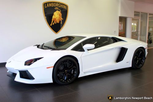 2012 lamborghini aventador lp700-4 coupe | bianco isis