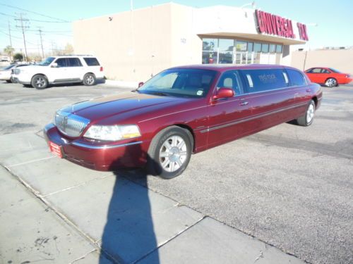 2006 Lincoln Town Car limousine krystal red rock casino NO RESERVE, image 2