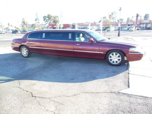 2006 Lincoln Town Car limousine krystal red rock casino NO RESERVE, image 5