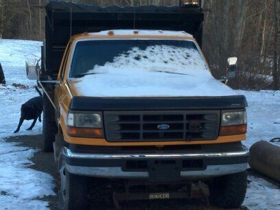 1997 ford f350 4x4, 5 speed, t-tag dump with fink spreader and 9&#039; hiniker plow