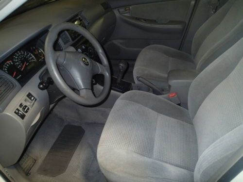 2006 Toyota Corolla, salvage, runs and drives, only 37k miles, sedan, mpg, image 2