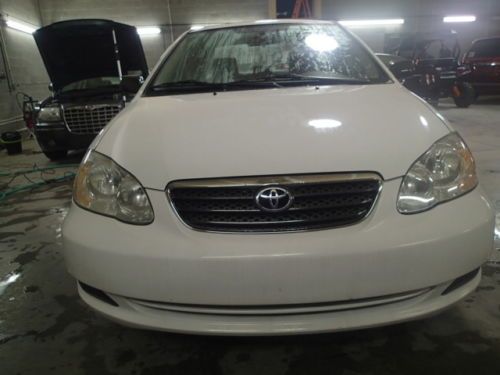 2006 Toyota Corolla, salvage, runs and drives, only 37k miles, sedan, mpg, image 3
