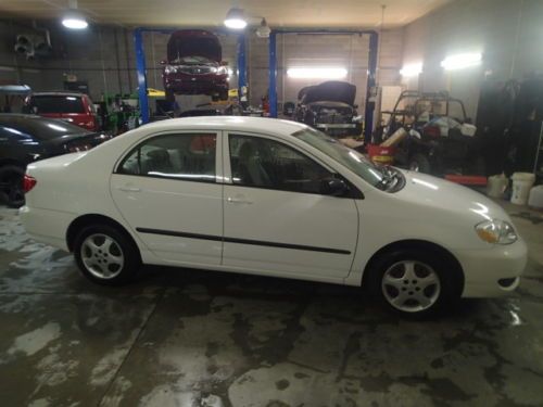2006 Toyota Corolla, salvage, runs and drives, only 37k miles, sedan, mpg, image 5