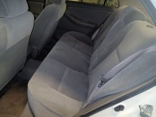 2006 Toyota Corolla, salvage, runs and drives, only 37k miles, sedan, mpg, image 18