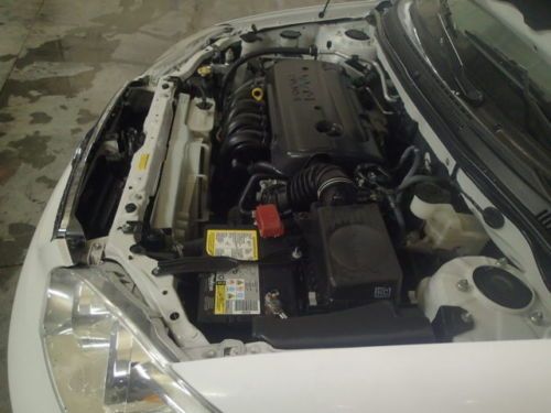 2006 Toyota Corolla, salvage, runs and drives, only 37k miles, sedan, mpg, image 19