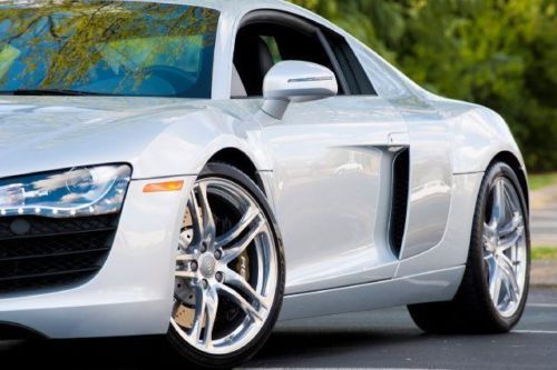 Audi r8 4.2 2010 6-speed