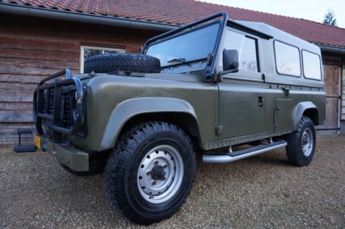 Rebuild 1986 defender 110 stationwagon ffr tithonus 2.5 diesel factory lhd