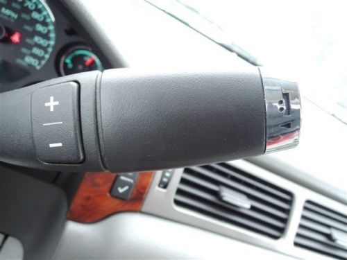 13 Chevy Suburban LTZ 4X4 22" WHEELS NAV ROOF DVD HEAT&COOL LEATHER QUAD BUCKETS, image 49