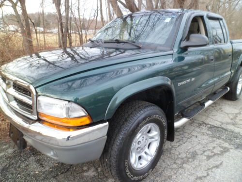2001 Dodge Dakota 4 DOOR QUAD CAB 4X4 8CYLINDER 4.7 LITER WITH AIR CONDITIONING, image 2