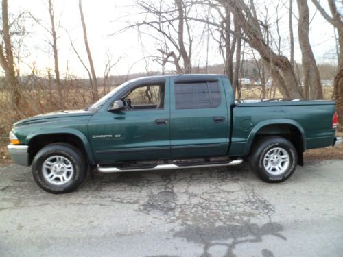 2001 Dodge Dakota 4 DOOR QUAD CAB 4X4 8CYLINDER 4.7 LITER WITH AIR CONDITIONING, image 6