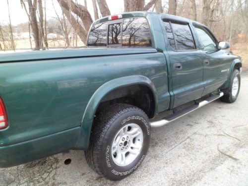 2001 Dodge Dakota 4 DOOR QUAD CAB 4X4 8CYLINDER 4.7 LITER WITH AIR CONDITIONING, image 21