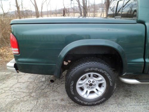 2001 Dodge Dakota 4 DOOR QUAD CAB 4X4 8CYLINDER 4.7 LITER WITH AIR CONDITIONING, image 22