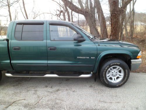 2001 Dodge Dakota 4 DOOR QUAD CAB 4X4 8CYLINDER 4.7 LITER WITH AIR CONDITIONING, image 23