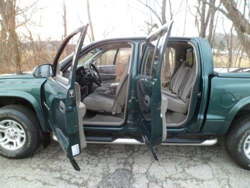 2001 Dodge Dakota 4 DOOR QUAD CAB 4X4 8CYLINDER 4.7 LITER WITH AIR CONDITIONING, image 38