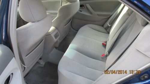 2011 toyota camry le sedan 4-door 2.5l