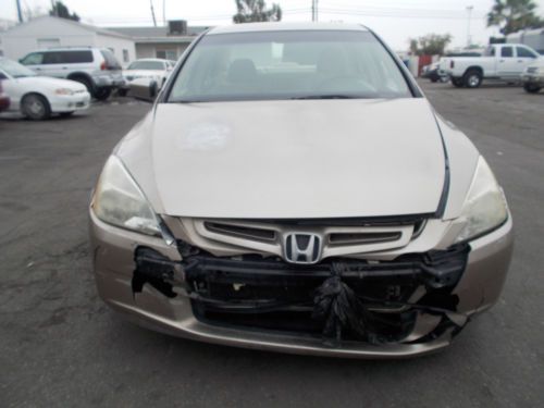 2004 Honda Accord, NO RESERVE, image 11