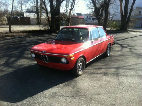 1974 bmw 2002 base sedan 2-door 2.0l