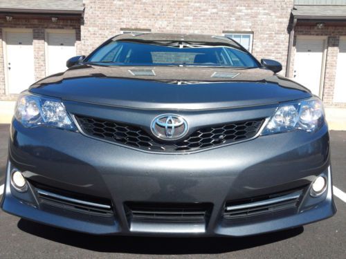 2012 Camry SE Factory Warranty You WILL NOT find a nicer one! ONLY 16K MILES!, US $17,800.00, image 9