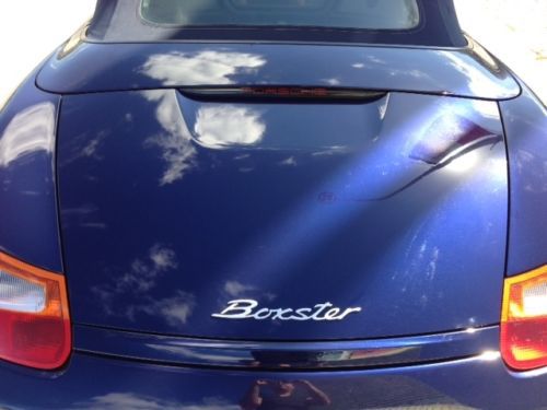 2002 Porsche Boxster Roadster Convertible 2-Door 2.7L, image 9