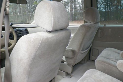 2001 Mazda MPV LX GEORGIA OWNED ROAD READY 7 PASSENGER ABSOLUTELY NO RESERVE, image 60