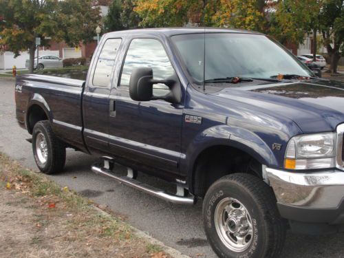 2002 Ford F-250 Super Duty Lariat Crew Cab Pickup 4-Door 6.8L, image 2
