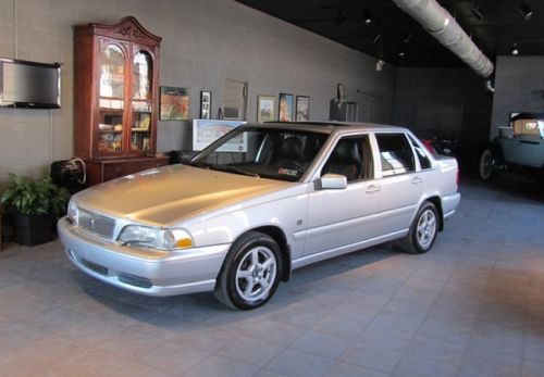 1999 volvo s70 glt sedan excellent condition well serviced, owner&#039;s personal car