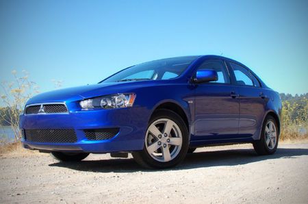 2008 mitsubishi lancer es sedan 4-door 2.0l