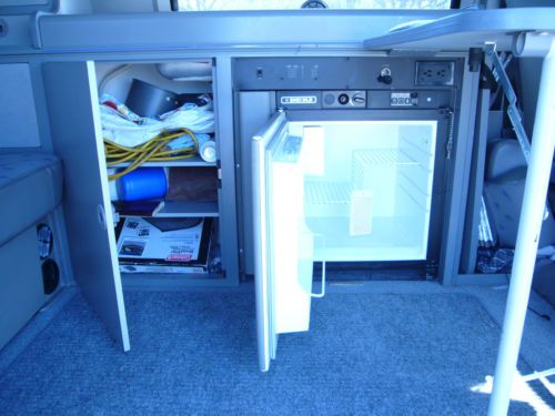 1997 Volkswagen Westfalia EuroVan Winnebago Camper Van ONE OWNER !!!31k Miles!!!, US $35,000.00, image 12