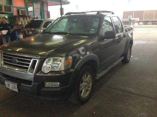 2008 ford explorer sport trac xlt crew cab pickup 4-door 4.0l