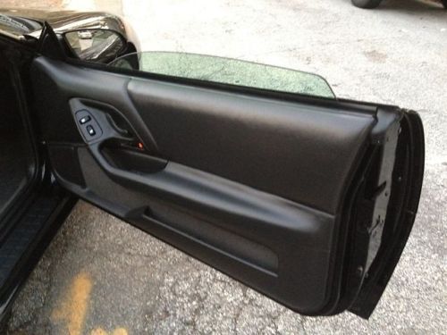 2002 CHEVROLET CHEVY CAMARO CONVERTIBLE 29K BLACK SHOWROOM MINT CLEAN LOW MILES, US $15,900.00, image 25