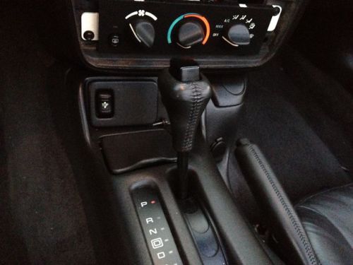 2002 CHEVROLET CHEVY CAMARO CONVERTIBLE 29K BLACK SHOWROOM MINT CLEAN LOW MILES, US $15,900.00, image 30