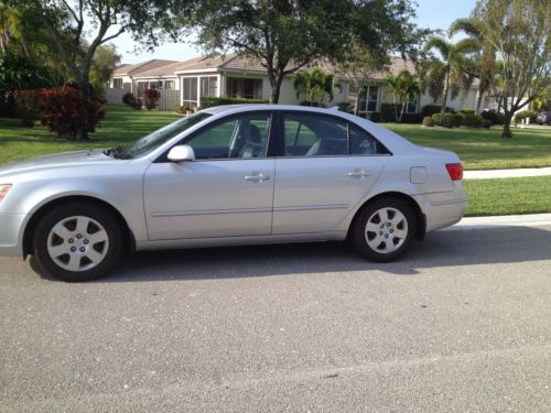 2009 hyundai sonata gls sedan 4-door 2.4l