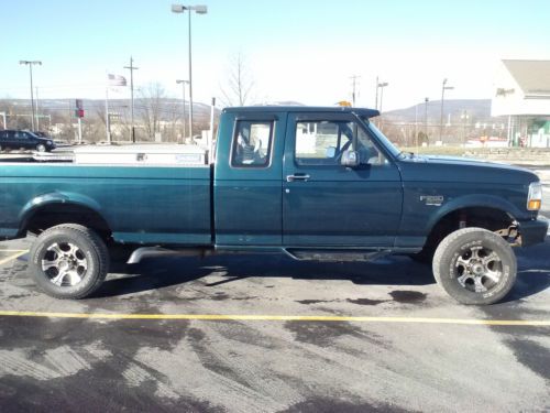 1997 Lifted F 250 7.3 Turbo Diesel, image 2