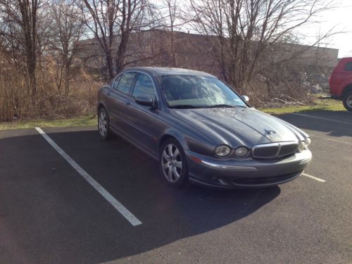 04 jaguar s type, gray, black interior....   no reserve!!!!!