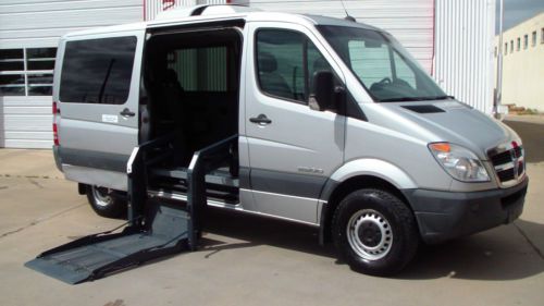 2007 dodge sprinter 2500 handicap wheelchair lift ramp van 1 owner 27k ricon!!!