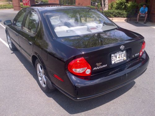 2000 nissan maxima gle sedan 4-door 3.0l